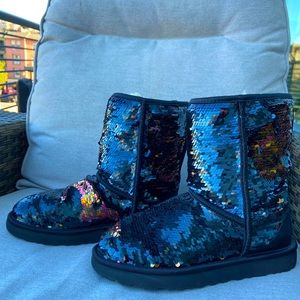 Black sequin Uggs size 7